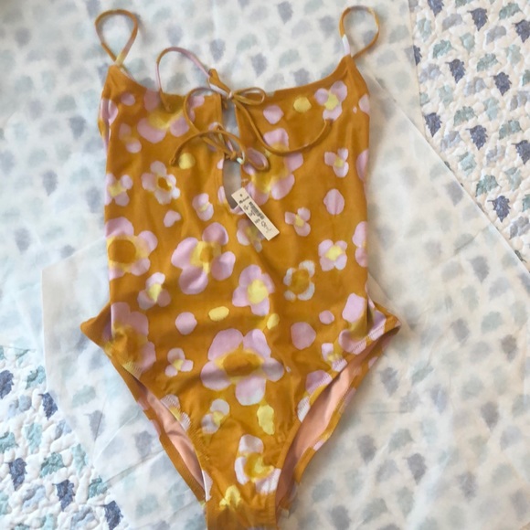 Madewell Small Swimsuit Second Wave Tie-Front Watercolor Floral One-Pie… - Picture 2 of 9